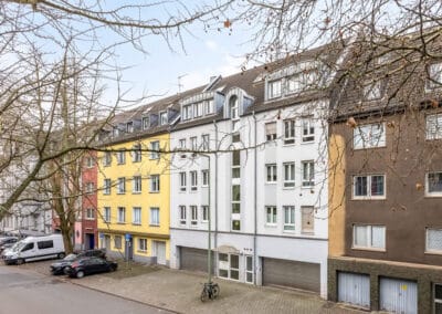 Diele zur Eigentumswohnung im Duisburger Wasserviertel mit Stellplatz in bester Stadtlage, IImmobilienmakler für Verkauf in Duisburg und im Ruhrgebiet