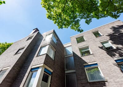 Stilvolle Siebzigerjahre-Fassade