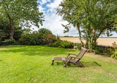 Garten mit Weitblick zum freistehenden Architektenbungalow mit fantastischer Fernsicht in bester Randlage von Düsseldorf-Angermund