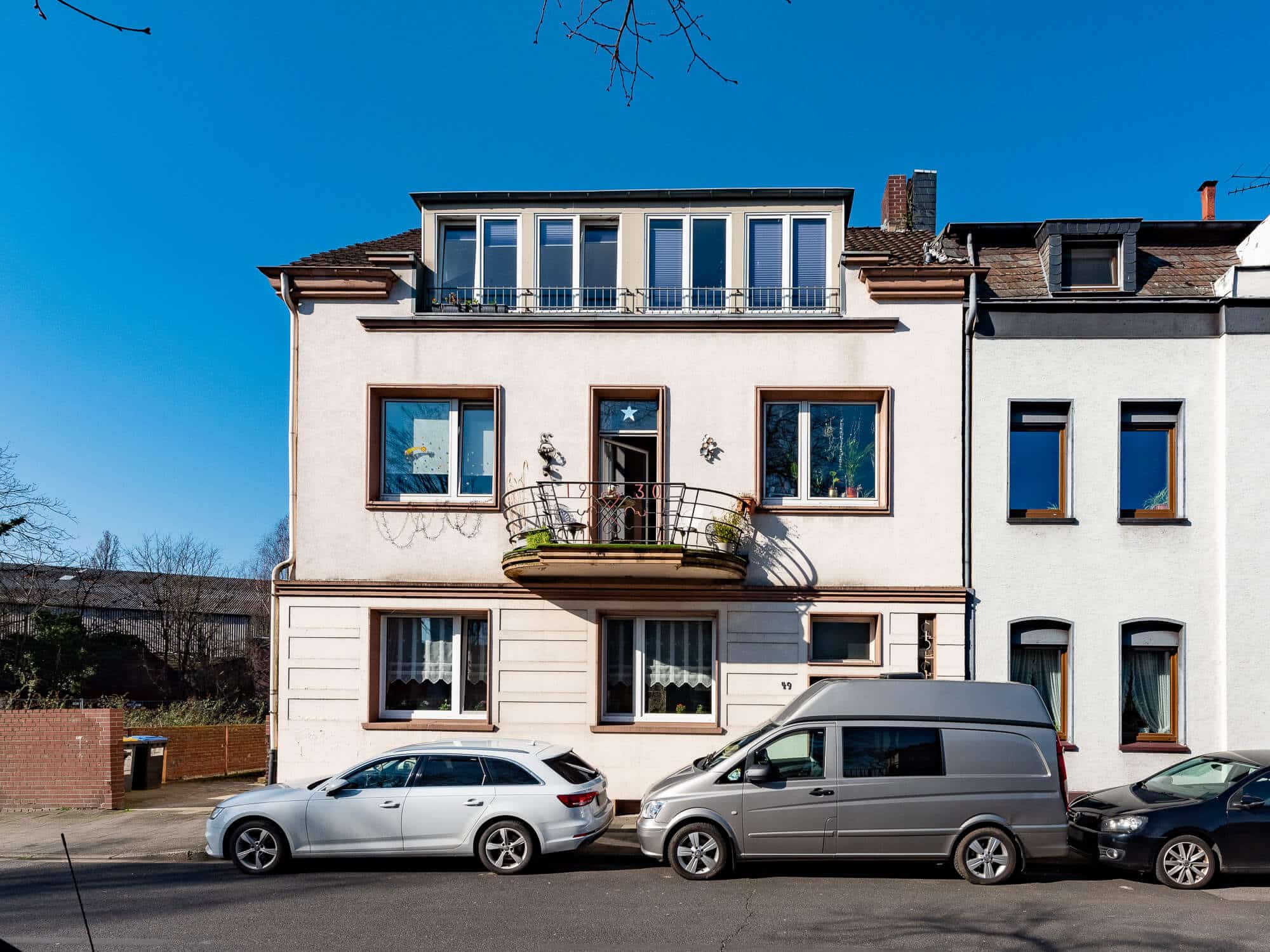 Wohnbereich zur Obergeschoßwohnung im Mehrfamilienhaus Duisburg-Homberg