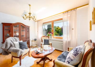 Kinder- Gäste- oder Lesezimmer zum einseitig angebauten Bungalow mit ausbaufähigem Dachgeschoss in Gladbeck-Rosenhügel