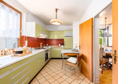 Küche im einseitig angebauten Bungalow mit ausbaufähigem Dachgeschoss in Gladbeck-Rosenhügel
