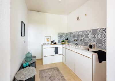 Beispiel einer Küchenmöblierung, Homes Staging, Immobilien Hempel