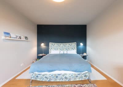 Schlafzimmer zum moderniserten Reihenhaus mit großem Raumangebot in Duisburg-Hochheide am Uettelsheimer See