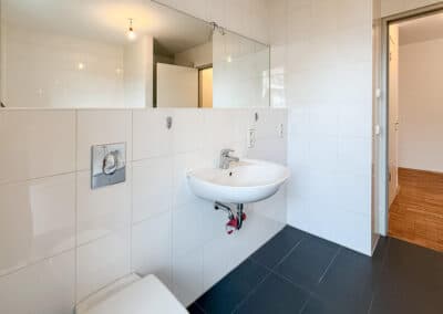 Tageslichtbad - Immobillien Hempel, Duisburger Innenhafen und Duisburg-Wasserviertel