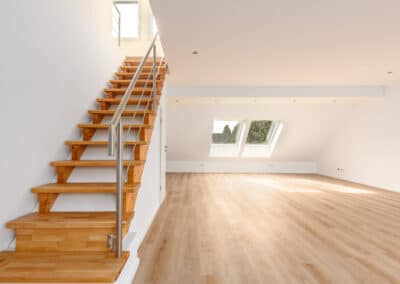 Maisonette-Loftwohnung mit Dachterrasse und eigenem Gartenanteil im grünen Duisburg-Mündelheim zur Miete