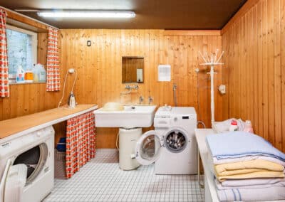 Hauswirtschaftsbereich zum freistehenden Architektenbungalow mit fantastischer Fernsicht in bester Randlage von Düsseldorf-Angermund