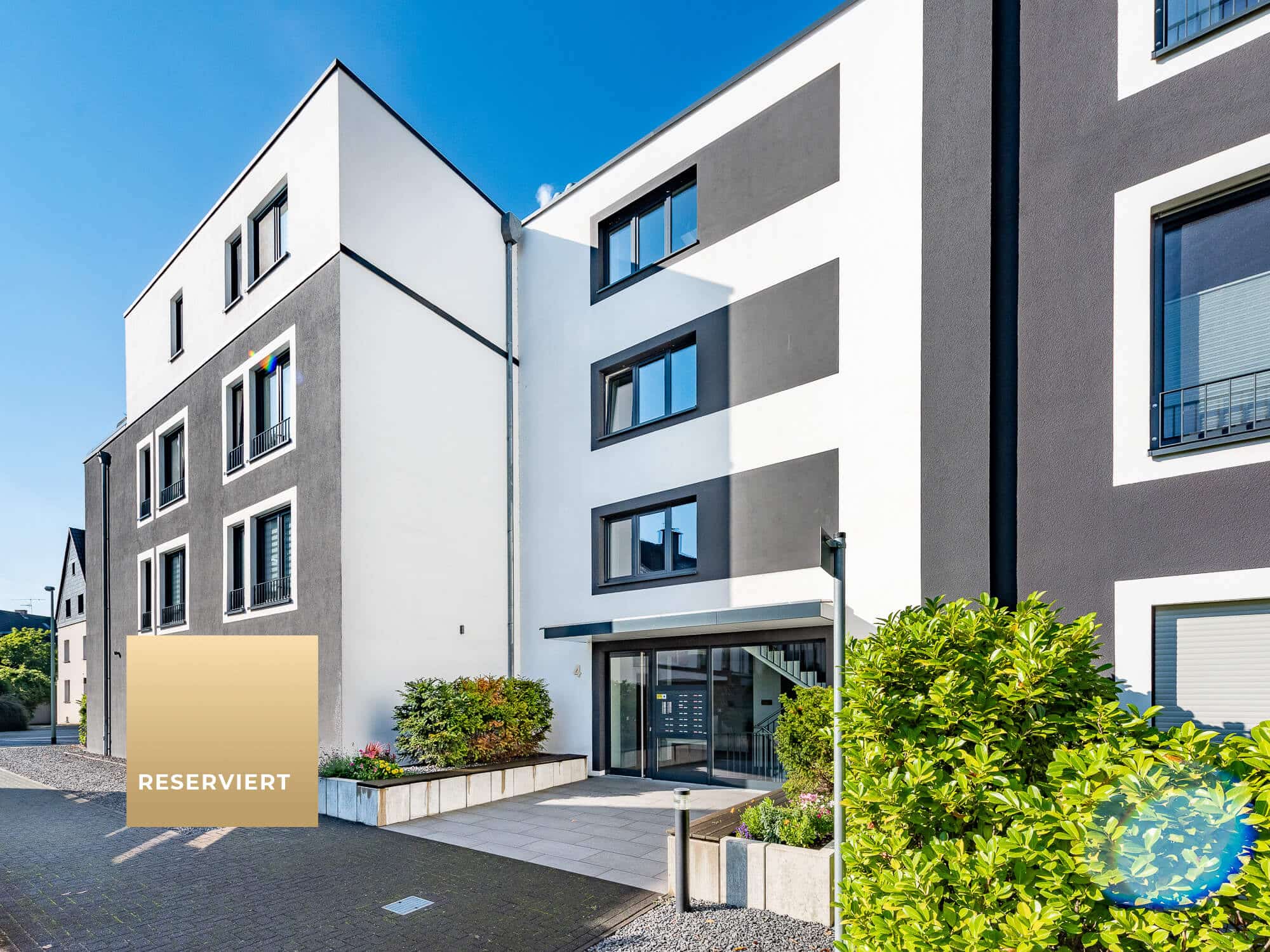hauseingangsbereich-eigentumswohnung-duisburgbuchholz--