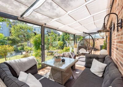 moderner Wintergarten zum barrierefrei angebauten Haus mit moderner Ausstattung in ruhiger Umgebung von Duisburg-Neudorf